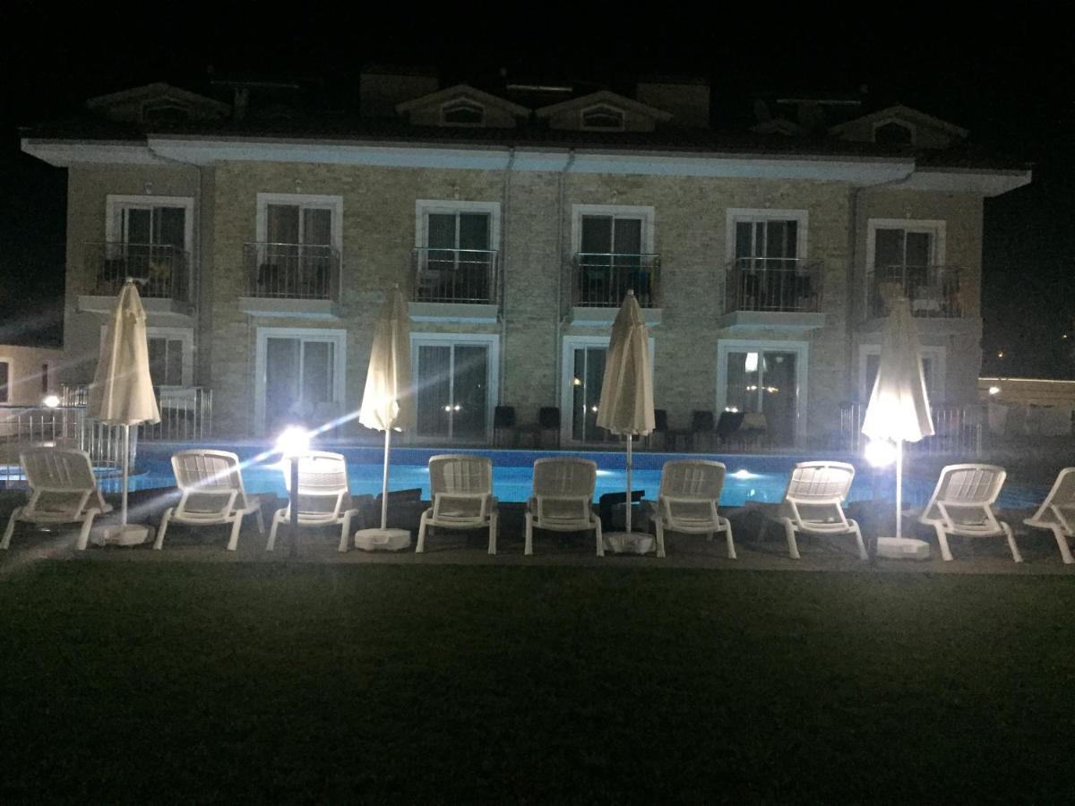 Vespera Hotel Далян Екстериор снимка