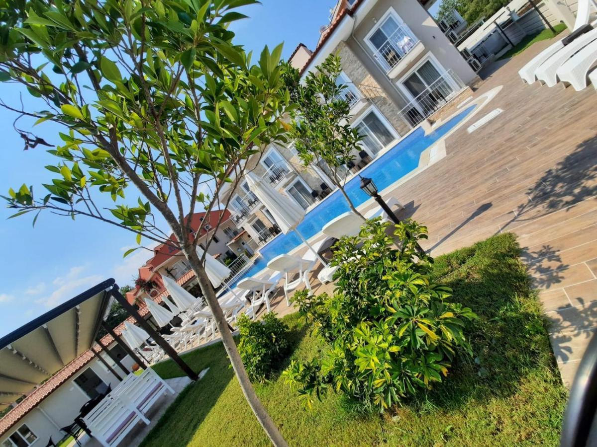 Vespera Hotel Далян Екстериор снимка